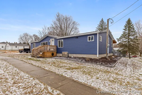 $215,000 | 402 Liberty Street, Muir, MI 48860