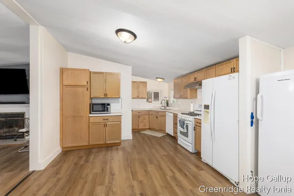 $215,000 | 402 Liberty Street, Muir, MI 48860