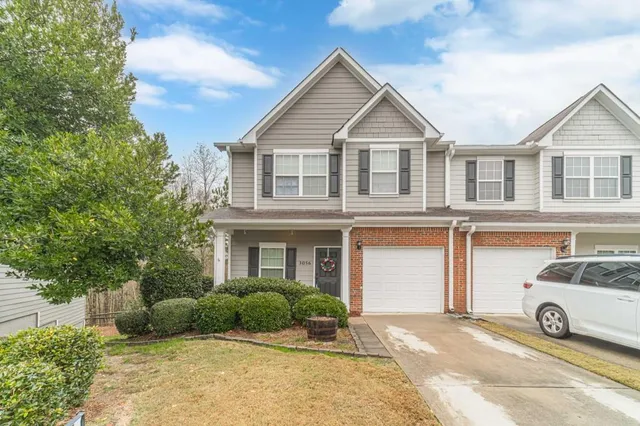 $299,900 | 3056 Cedar Glade Lane Northeast, Buford, GA 30519