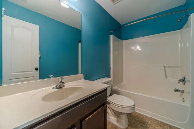 $299,900 | 3056 Cedar Glade Lane Northeast, Buford, GA 30519