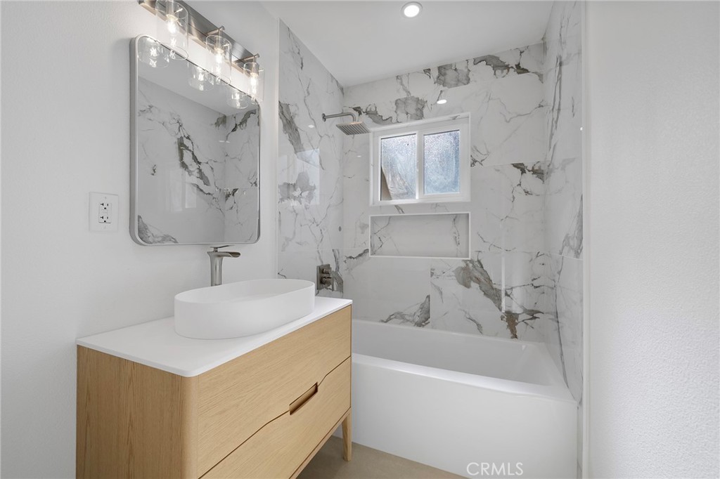 8326 Greenpoint Avenue Riverside, CA 92503 - Photo 18 of 29