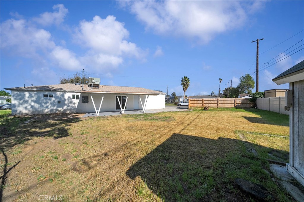 8326 Greenpoint Avenue Riverside, CA 92503 - Photo 23 of 29