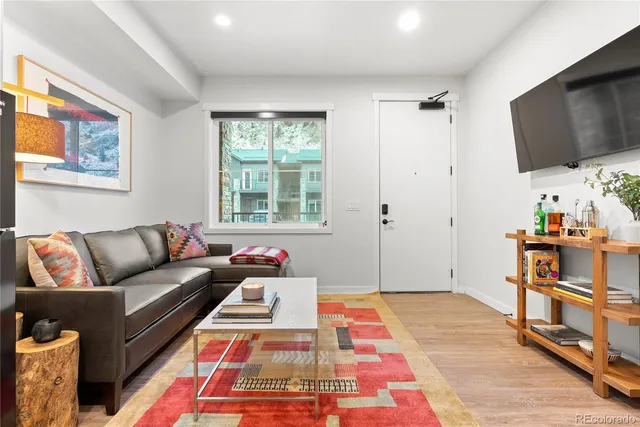 $299,000 | 2115 Hummingbird Way, Unit 103, Georgetown, CO 80444