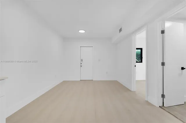 $2,000 | 1814 Northwest 2nd Court, Unit 2, Miami, FL 33136