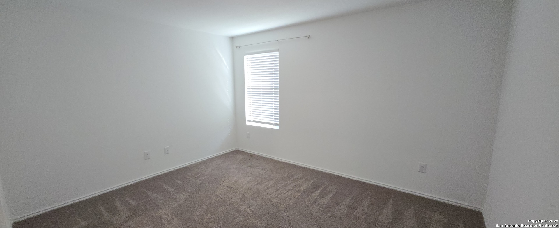 1635 Knoll Ridge New Braunfels, TX 78130 - Photo 14 of 28