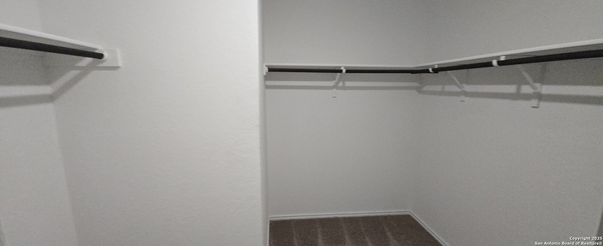 1635 Knoll Ridge New Braunfels, TX 78130 - Photo 18 of 28