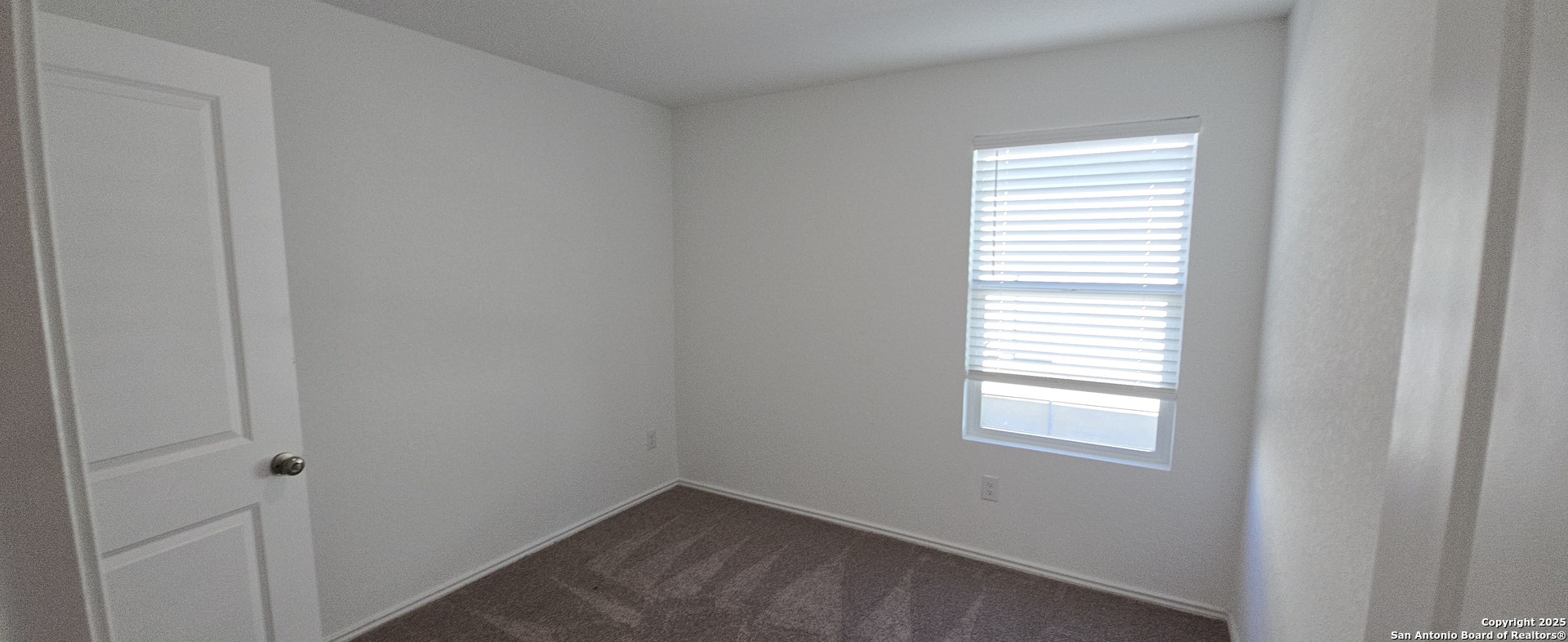 1635 Knoll Ridge New Braunfels, TX 78130 - Photo 23 of 28