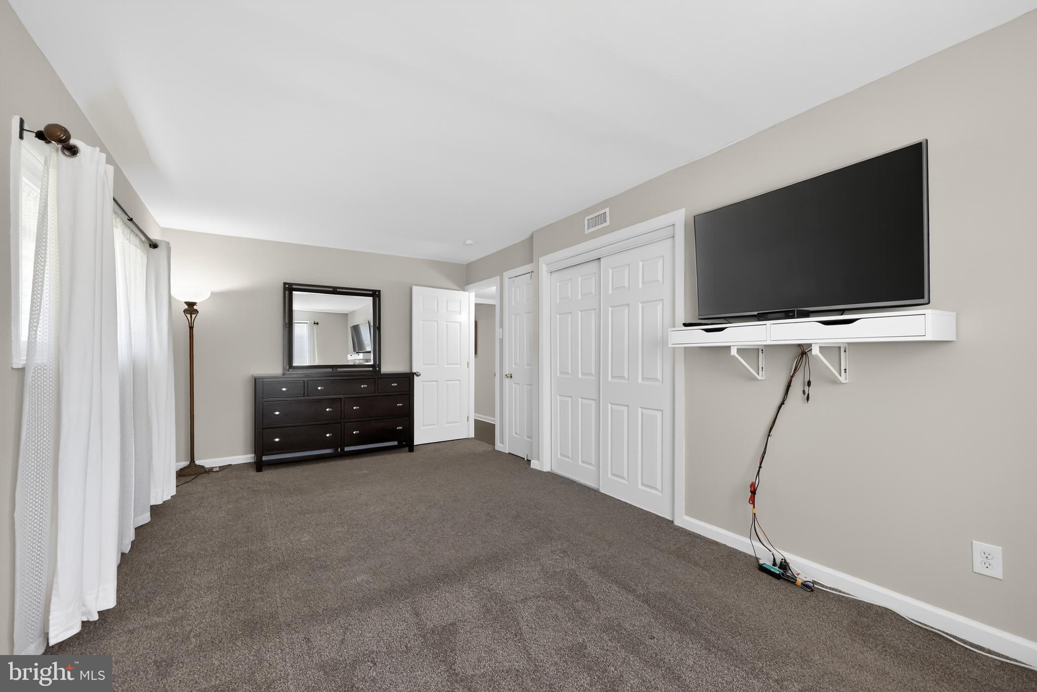 88 Cobalt Cross Road Levittown, PA 19057 - Photo 18 of 30