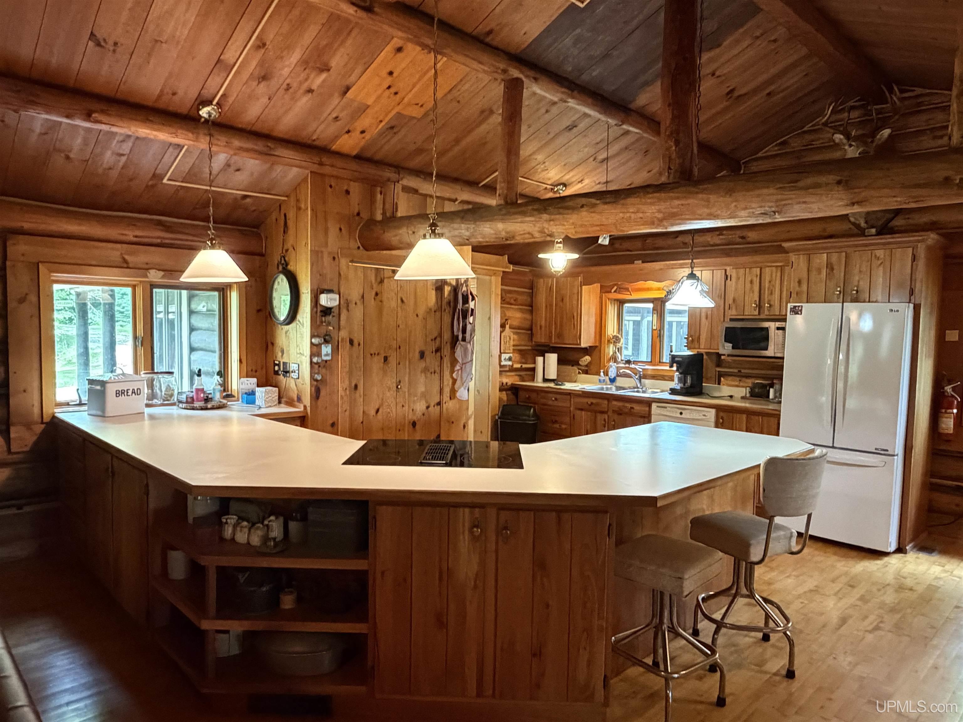 1798 Chief Lake Road Republic, MI 49879 - Photo 16 of 99