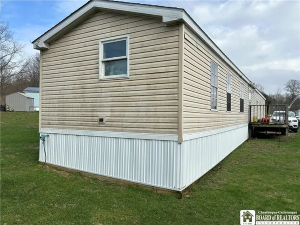 $30,000 | 1730 Highway 83, Forestville, NY 14062
