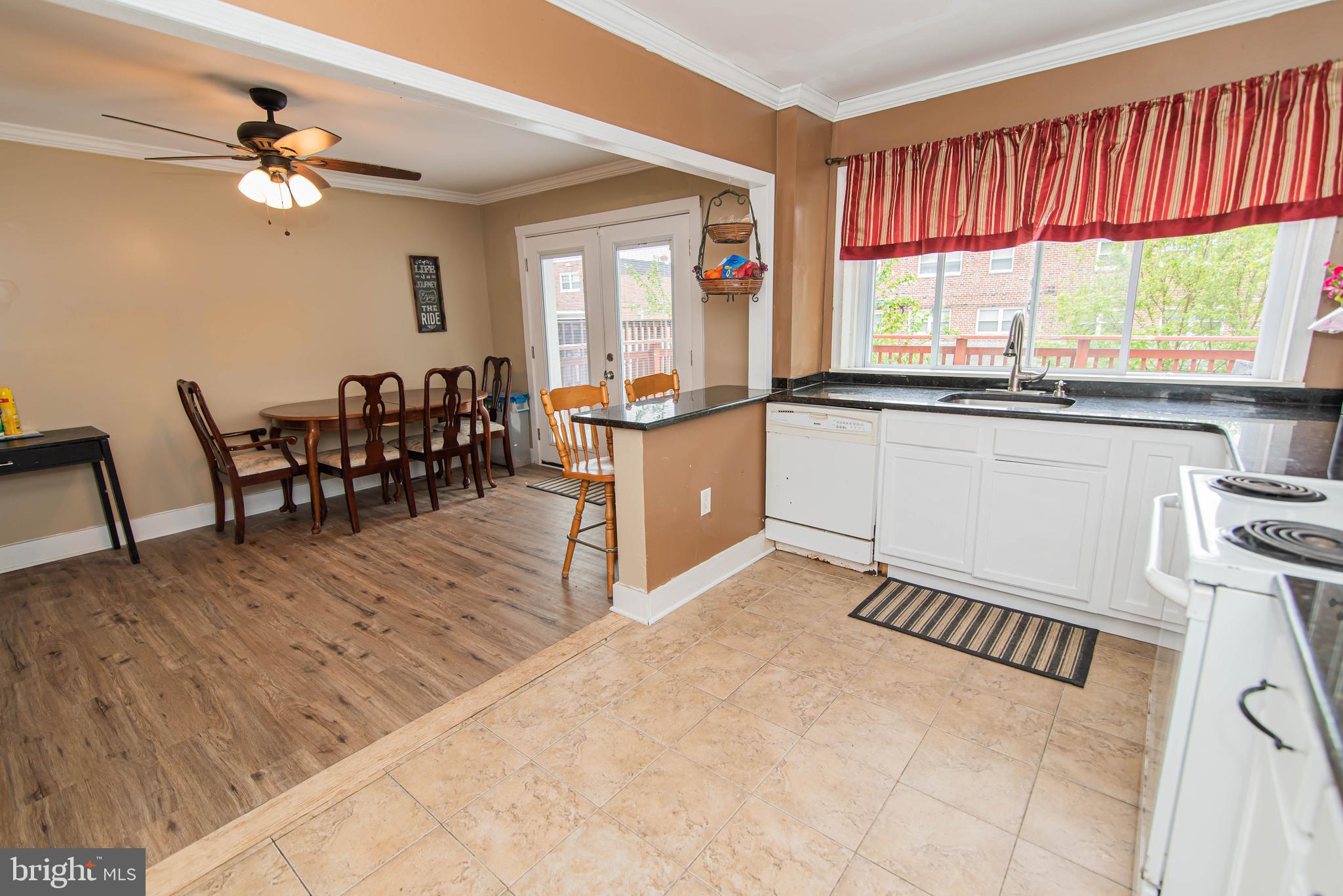 12850 Medford Road Philadelphia, PA 19154 - Photo 15 of 33 Kitchen