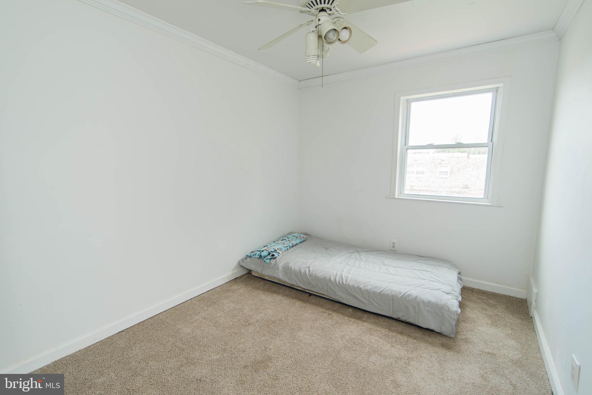 12850 Medford Road Philadelphia, PA 19154 - Photo 22 of 33 Bedroom 2