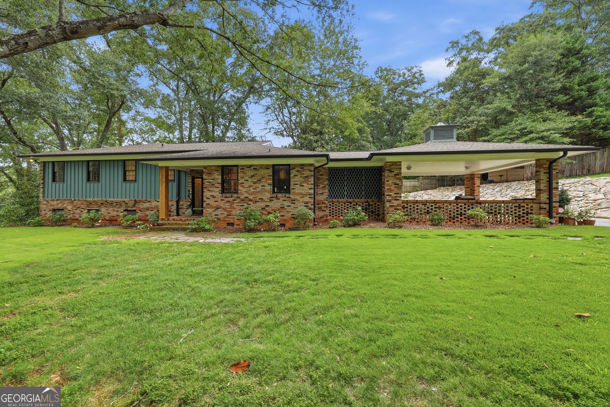 1223 Rosedale Street Toccoa, GA 30577 - Photo 2 of 64 Gallery Image 2