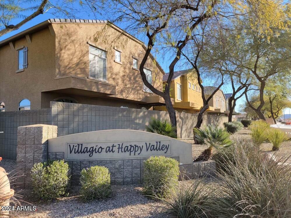 2150 West Alameda Road, Unit 1169 Phoenix, AZ 85085 - Photo 6 of 26 a front view of a house with garden
