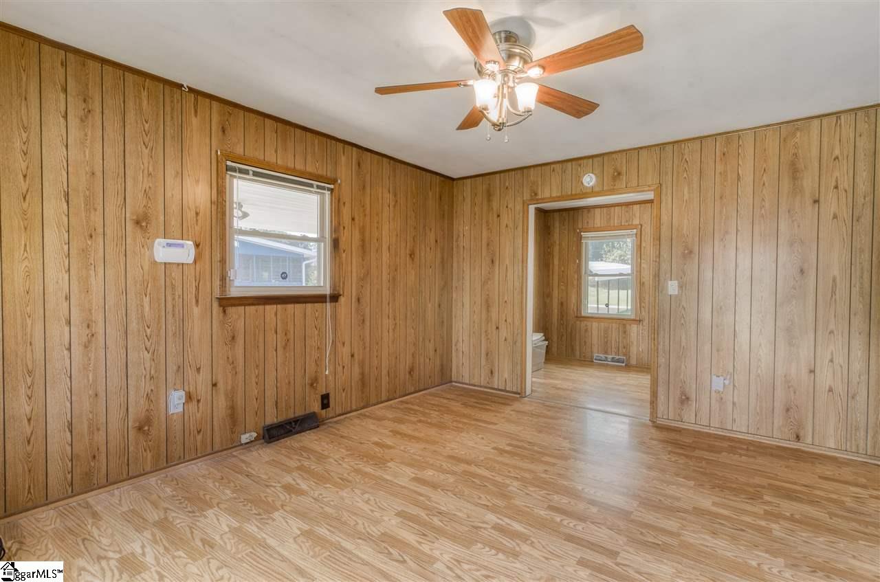 107 Sycamore Street Anderson, SC 29625 - Photo 13 of 36 Gallery Image 13