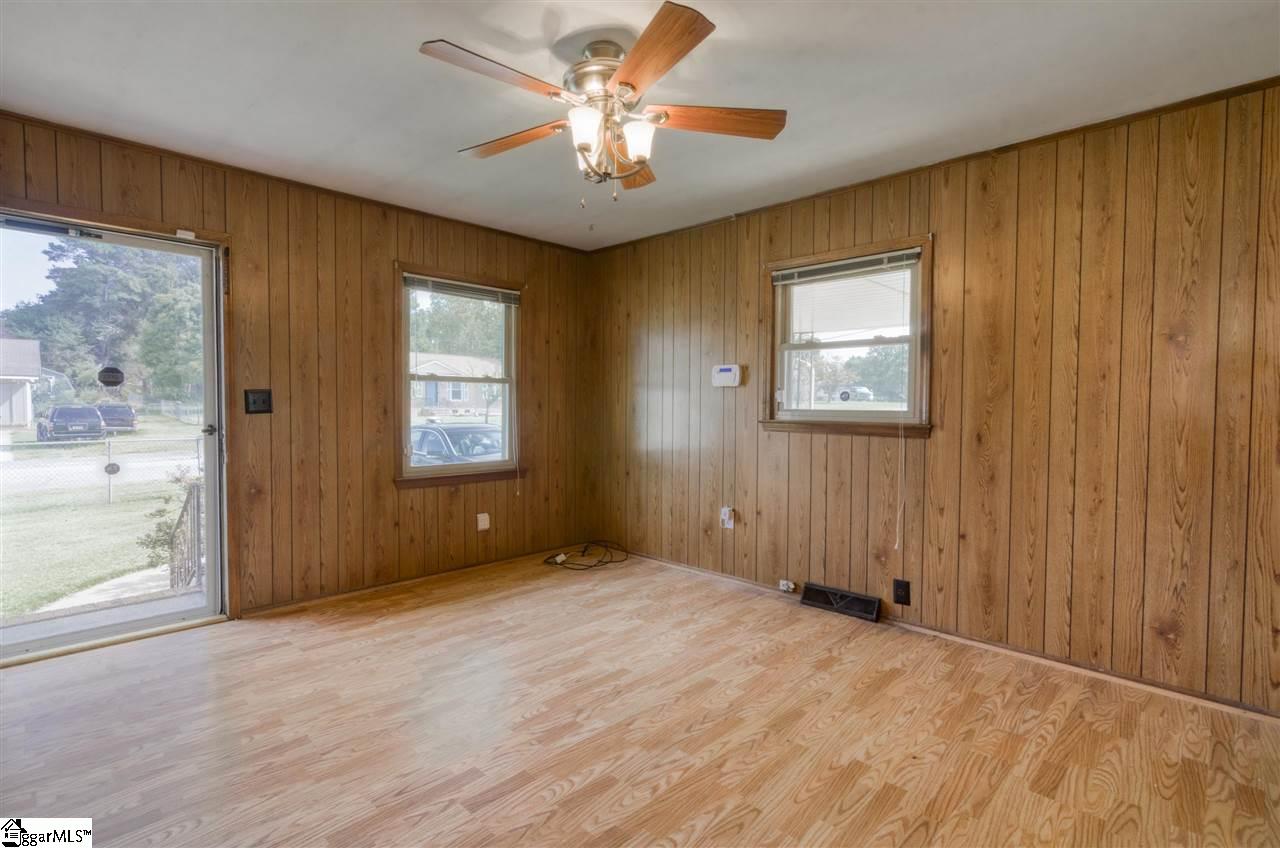 107 Sycamore Street Anderson, SC 29625 - Photo 15 of 36 Gallery Image 15