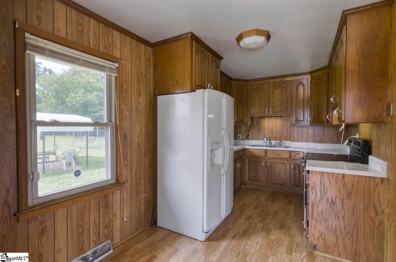 107 Sycamore Street Anderson, SC 29625 - Photo 17 of 36 Gallery Image 17