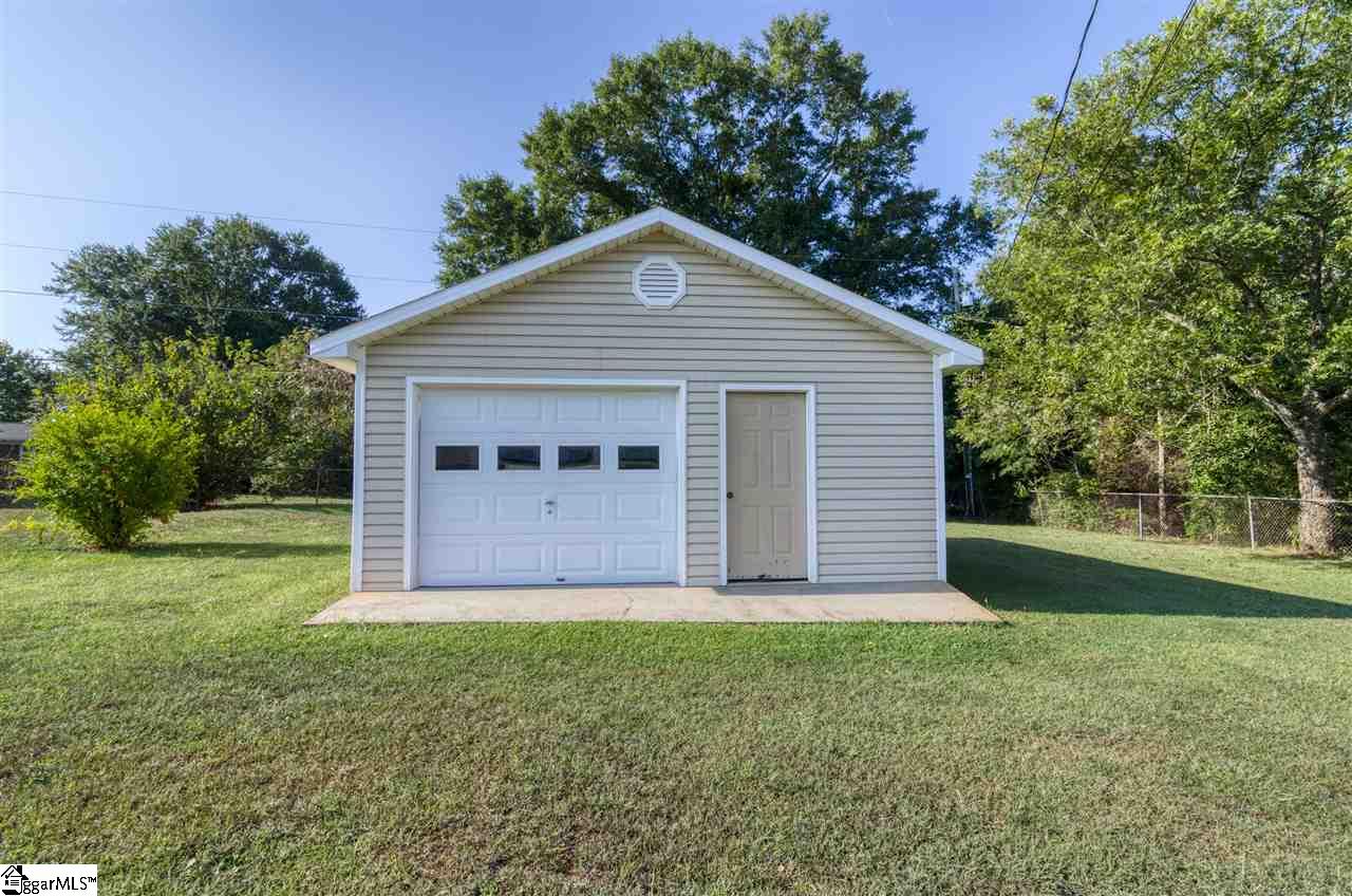 107 Sycamore Street Anderson, SC 29625 - Photo 8 of 36 Gallery Image 8