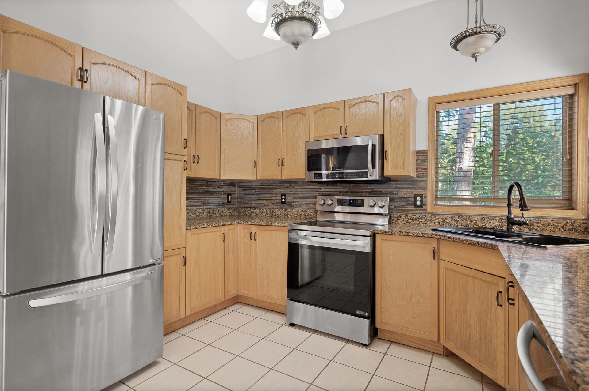 7735 Spring Lake Road Mounds View, MN 55112 - Photo 12 of 51