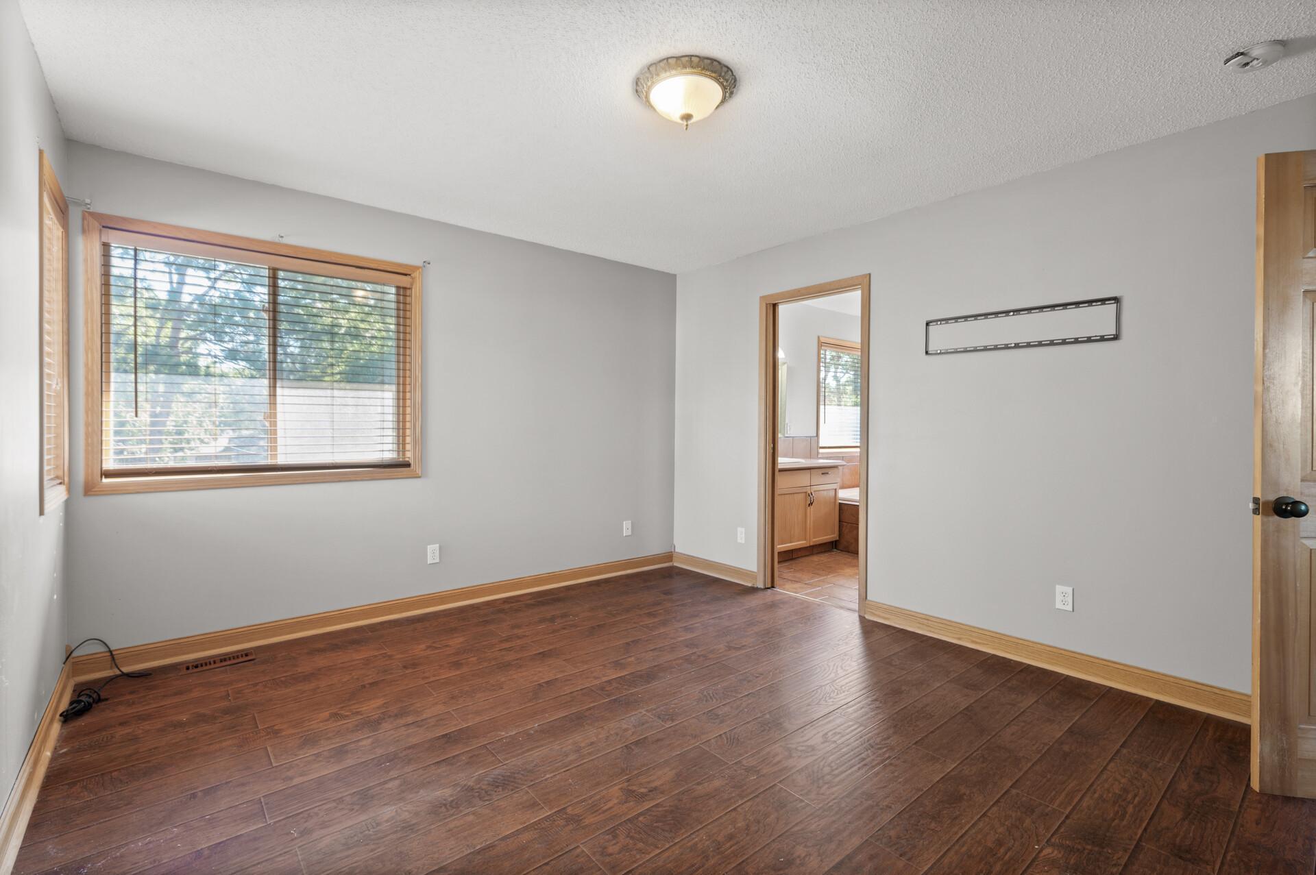 7735 Spring Lake Road Mounds View, MN 55112 - Photo 22 of 51