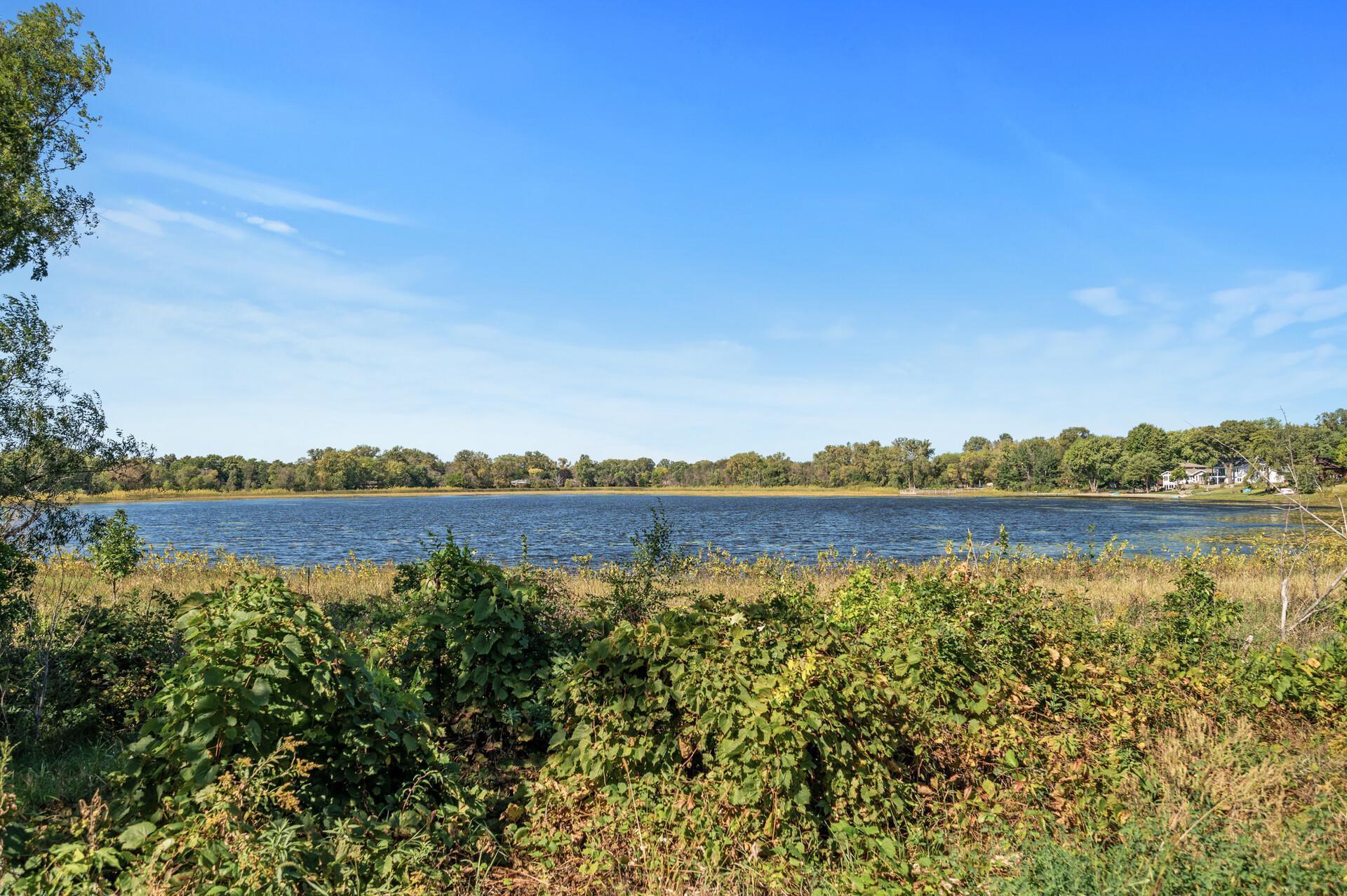 7735 Spring Lake Road Mounds View, MN 55112 - Photo 4 of 51