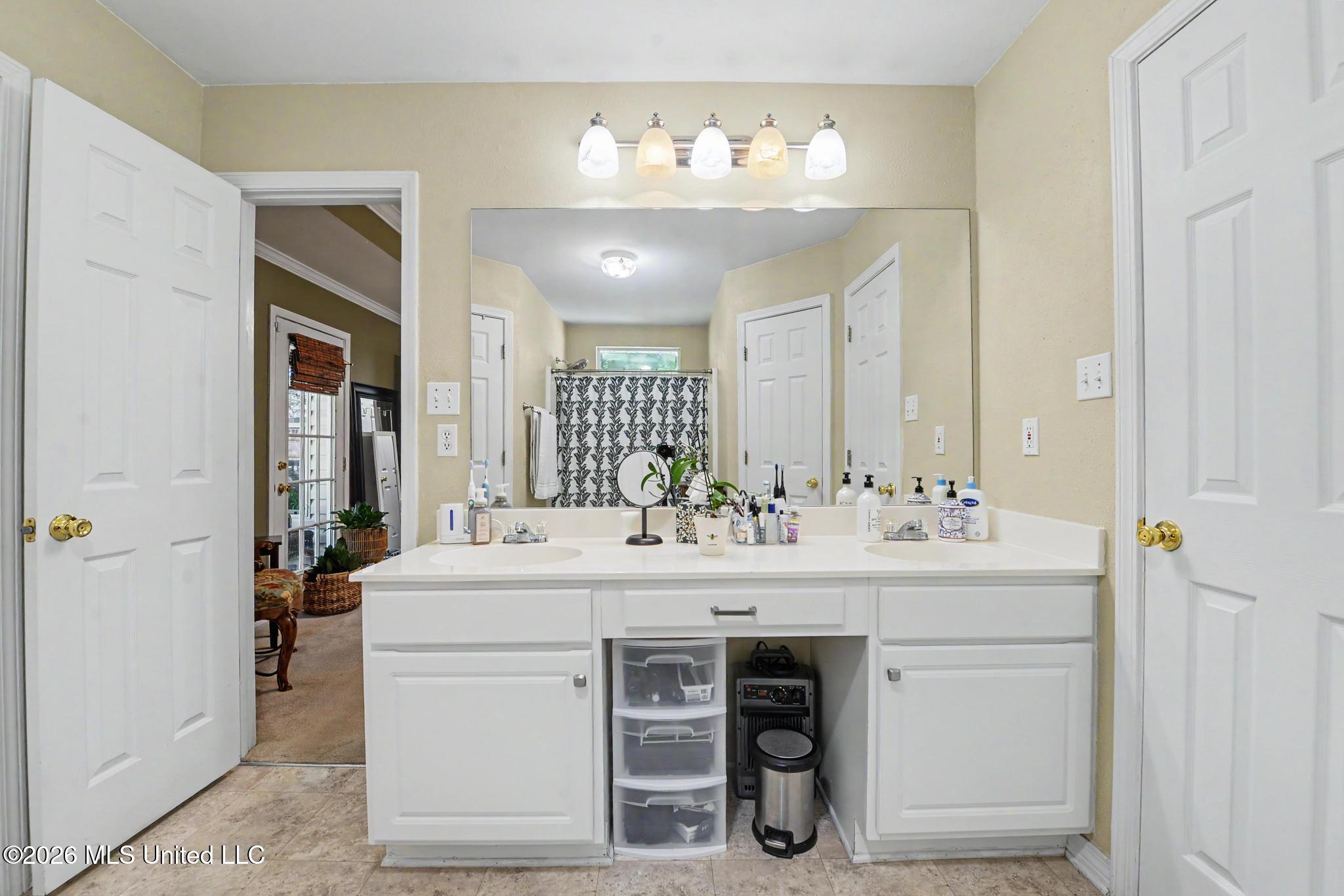 757 Water's View Drive Biloxi, MS 39532 - Photo 21 of 26 013