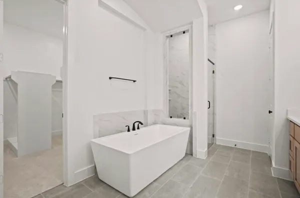 $774,999 | 2302 Bluewood Drive, Katy, TX 77493