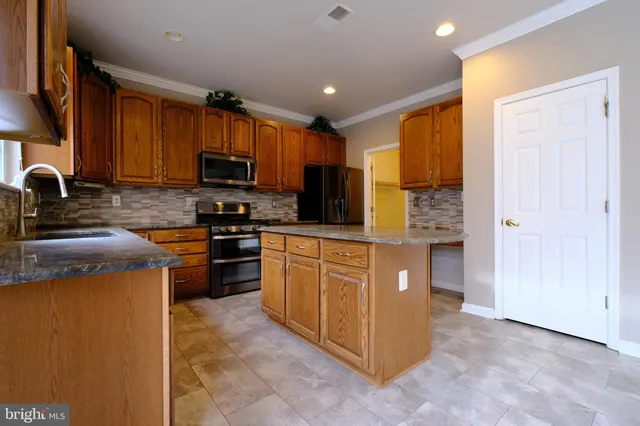 $4,000 | 4263 Pemberley Court, Woodbridge, VA 22193