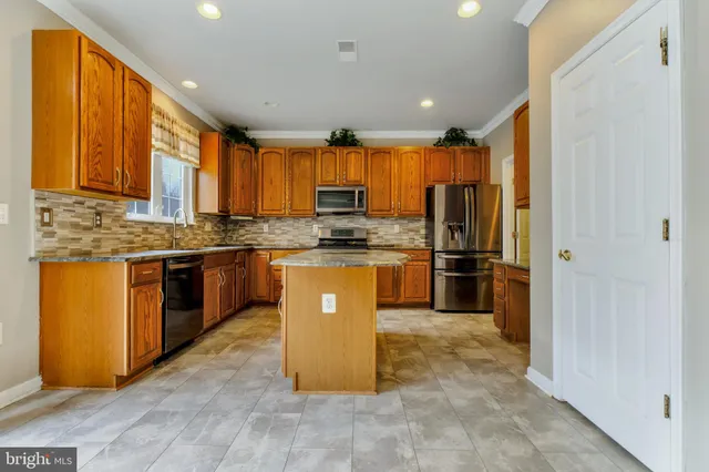 $4,000 | 4263 Pemberley Court, Woodbridge, VA 22193