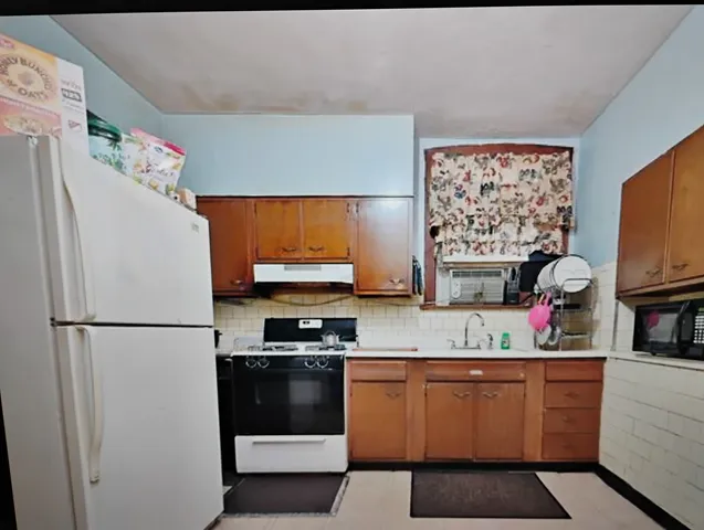 $814,900 | 6418 North Rockwell Street, Chicago, IL 60645