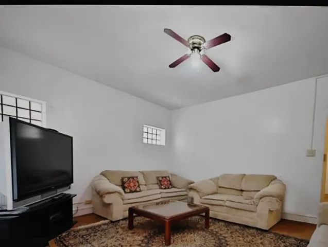 $814,900 | 6418 North Rockwell Street, Chicago, IL 60645