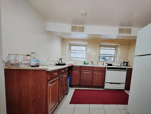 $814,900 | 6418 North Rockwell Street, Chicago, IL 60645