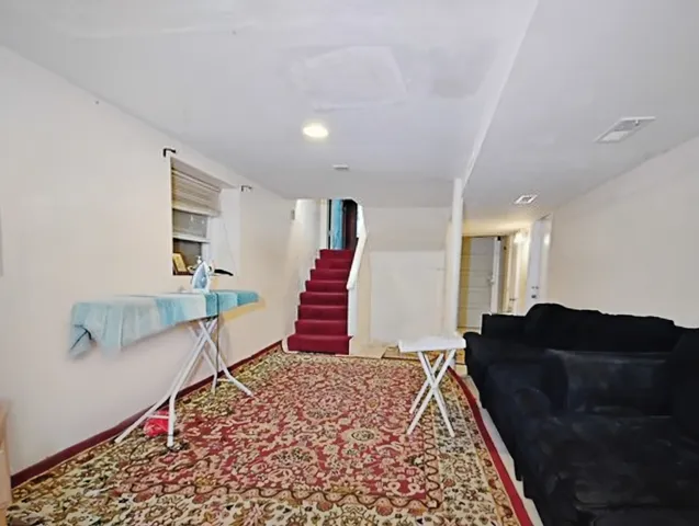 $814,900 | 6418 North Rockwell Street, Chicago, IL 60645