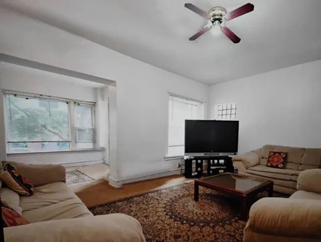 $814,900 | 6418 North Rockwell Street, Chicago, IL 60645