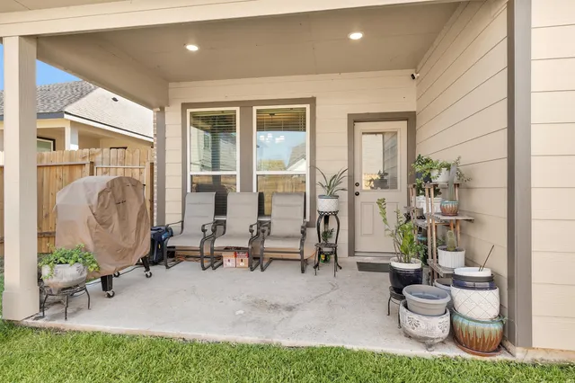 $365,000 | 12229 Lady Eli Drive, Willis, TX 77318