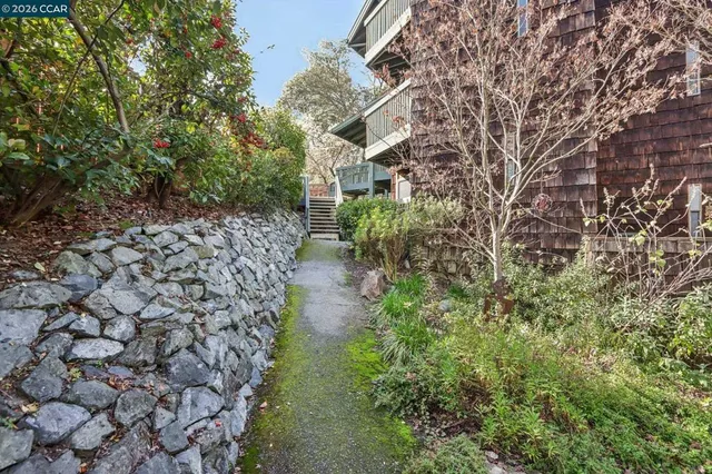 $1,325,000 | 911-911 Dewing Avenue, Lafayette, CA 94549