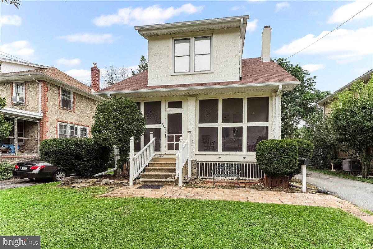 226 Rutledge Avenue Rutledge, PA 19070 - Photo 3 of 31 Gallery Image 3