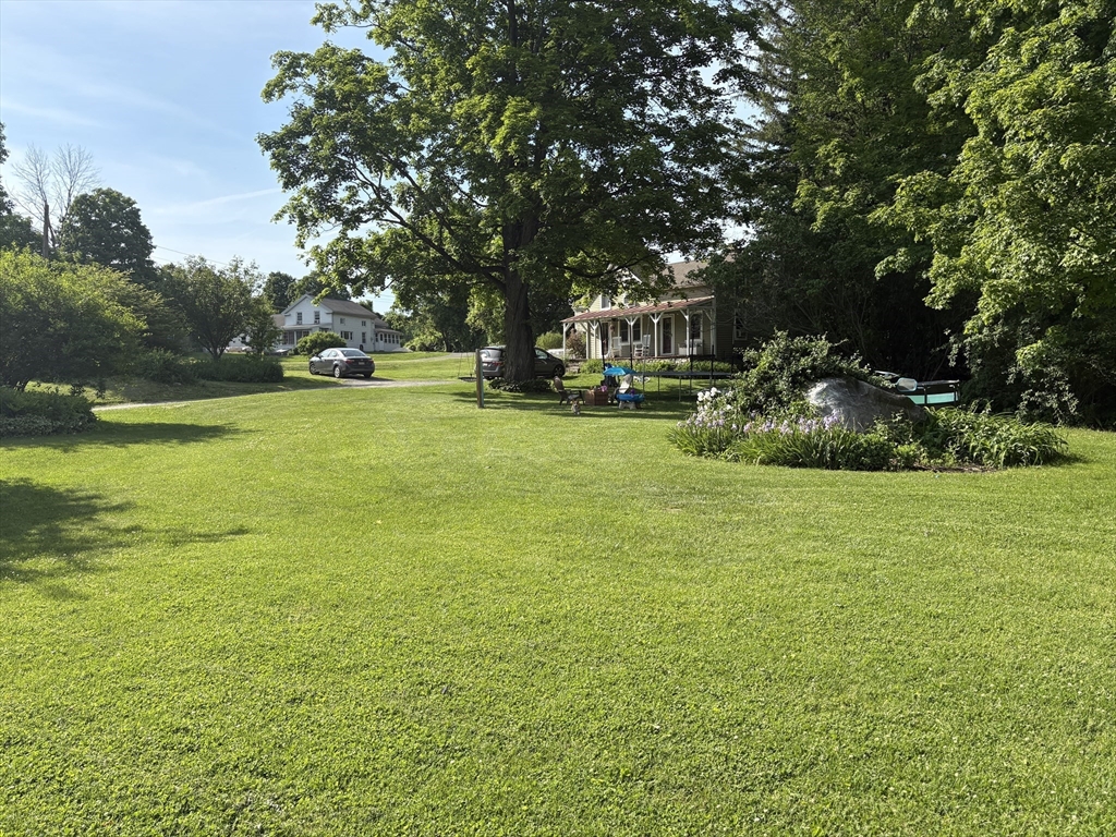 20 Moscow Road West Stockbridge, MA 01266 - Photo 12 of 22