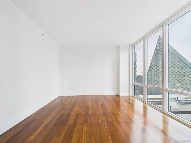 $2,250,000 | 10 West End Avenue, Unit 20B | Upper West Side
