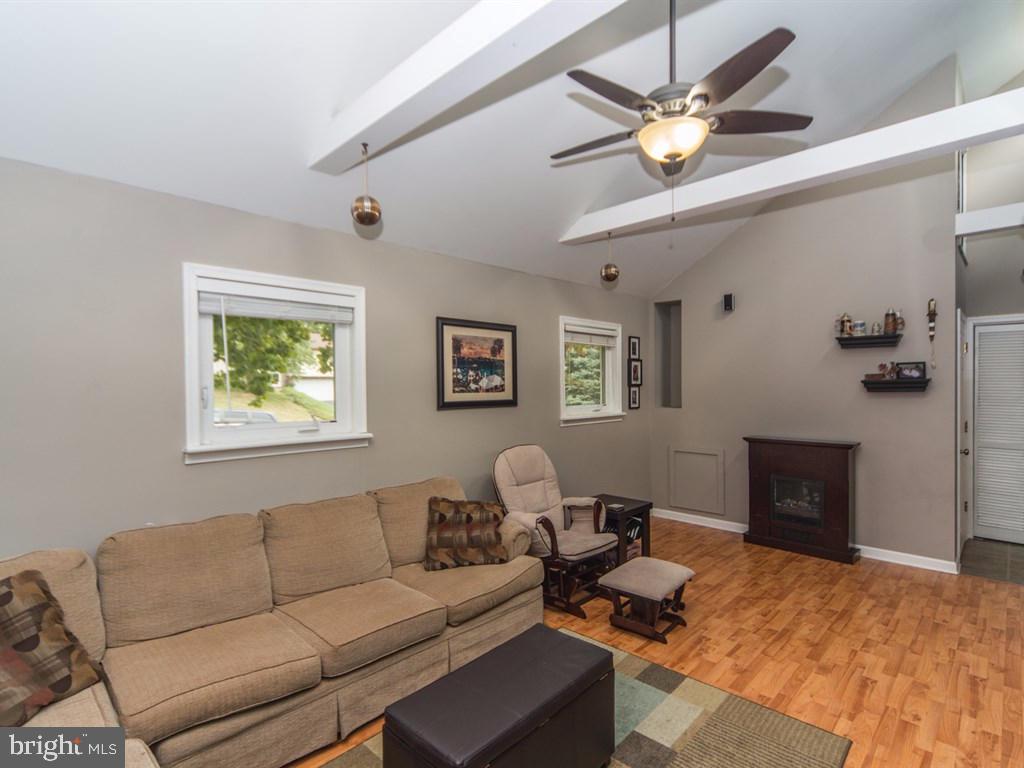 3 Lissann Lane Lititz, PA 17543 - Photo 10 of 28 Gallery Image 10
