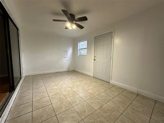 $2,000 | 6630 Racquet Club Drive, Unit 163, Lauderhill, FL 33319