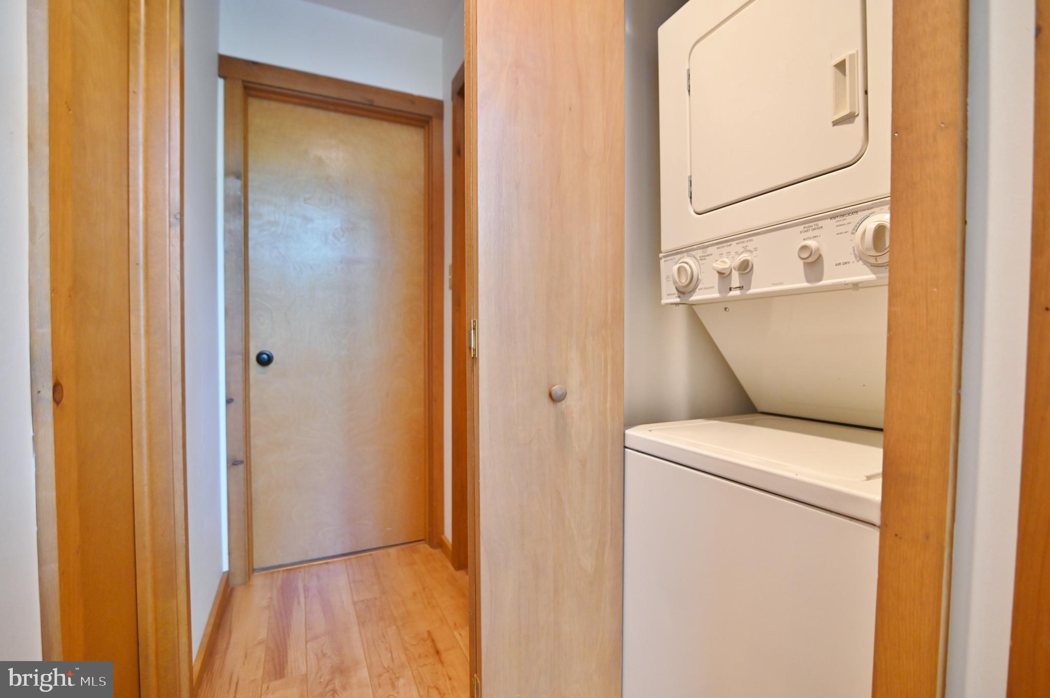 277 Anderson Road Basye, VA 22842 - Photo 26 of 57 Mai Level Laundry