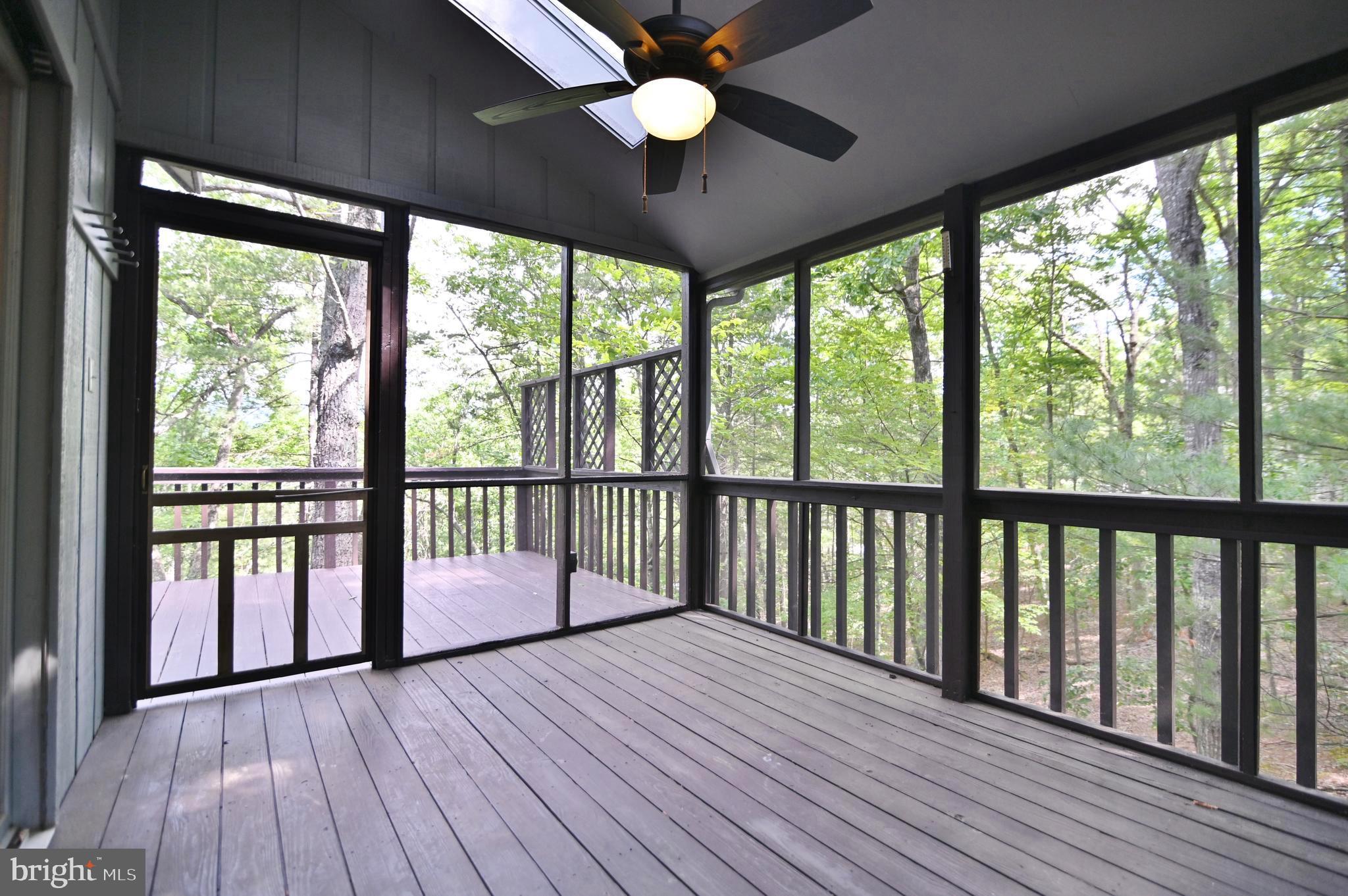 277 Anderson Road Basye, VA 22842 - Photo 4 of 57 Screened