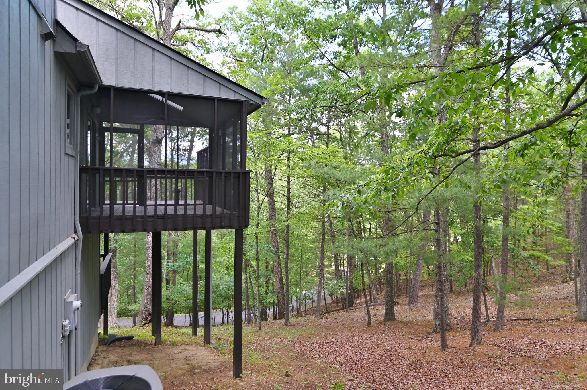 277 Anderson Road Basye, VA 22842 - Photo 42 of 57 Gallery Image 42