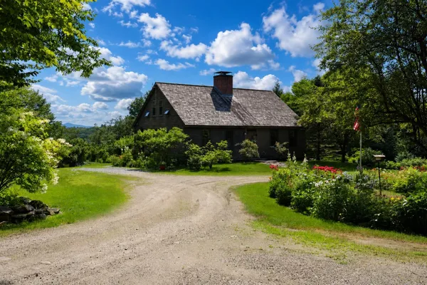 $875,000 | 447 Rock Bottom Lane, Peru, VT 05152
