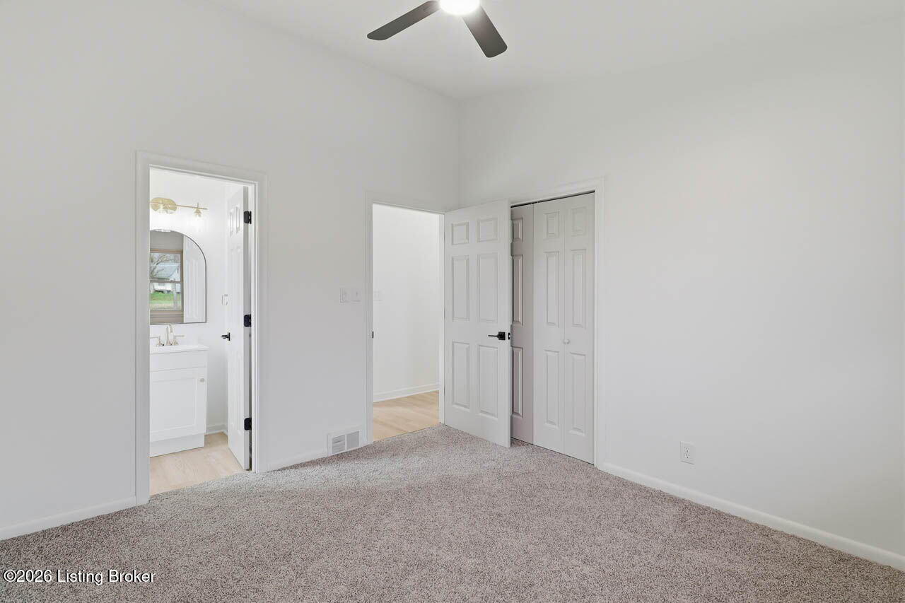 190 North Forrest Road Radcliff, KY 40160 - Photo 23 of 43 190 N Forrest Rd - 26