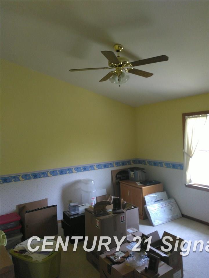 4660 North Thomas Road Freeland, MI 48623 - Photo 15 of 21