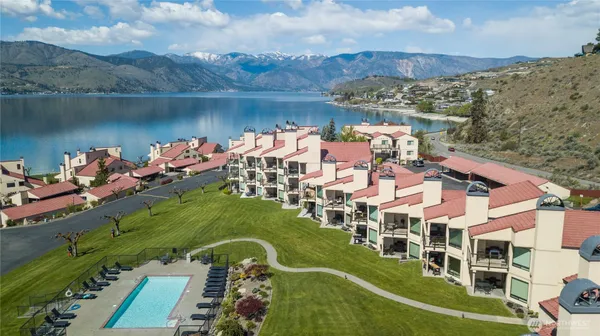 $859,000 | 100 Lake Chelan Shores Drive, Unit 38, Chelan, WA 98816