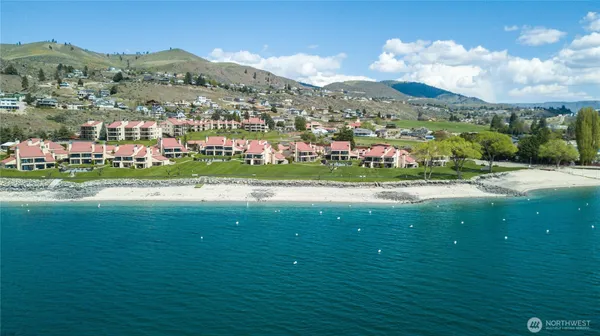 $859,000 | 100 Lake Chelan Shores Drive, Unit 38, Chelan, WA 98816