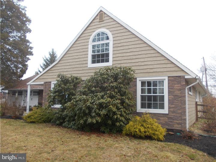 24 Red Berry Road Levittown, PA 19056 - Photo 2 of 22 Exterior